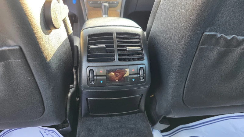 Mercedes-Benz E 280 КОЛЕДНА ЦЕНА/ТОП СЪСТОЯНИЕ, снимка 8 - Автомобили и джипове - 52860620