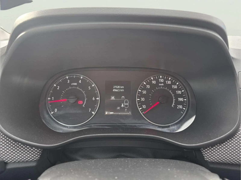 Dacia Jogger 1.0 TCE, снимка 12 - Автомобили и джипове - 53079531