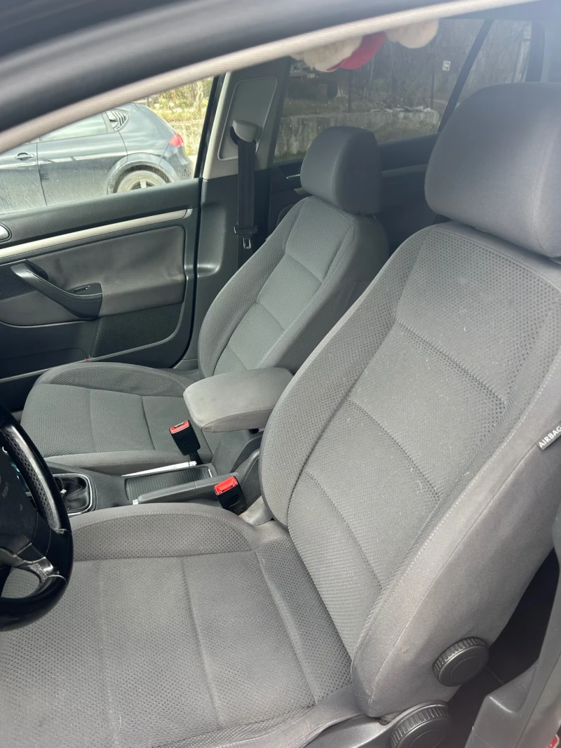 VW Golf, снимка 8 - Автомобили и джипове - 53519709