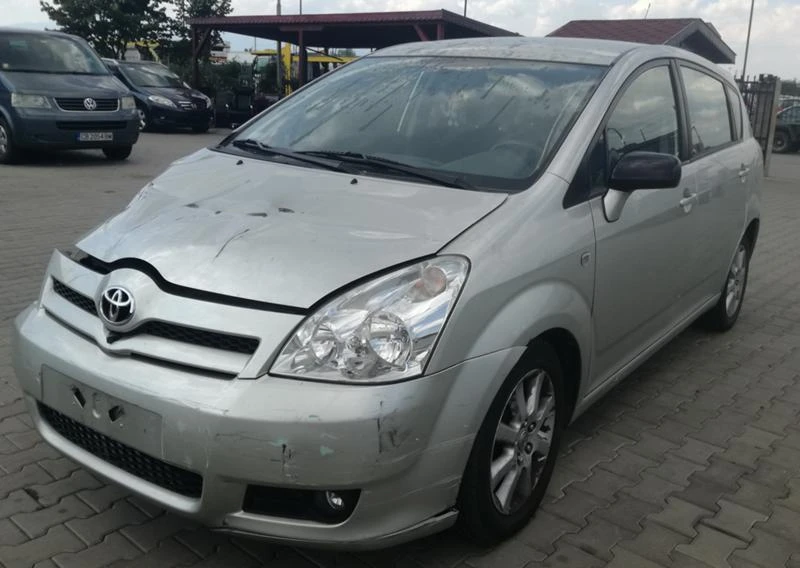 Toyota Corolla verso 2.0D4D/116кс, снимка 5 - Автомобили и джипове - 22436524