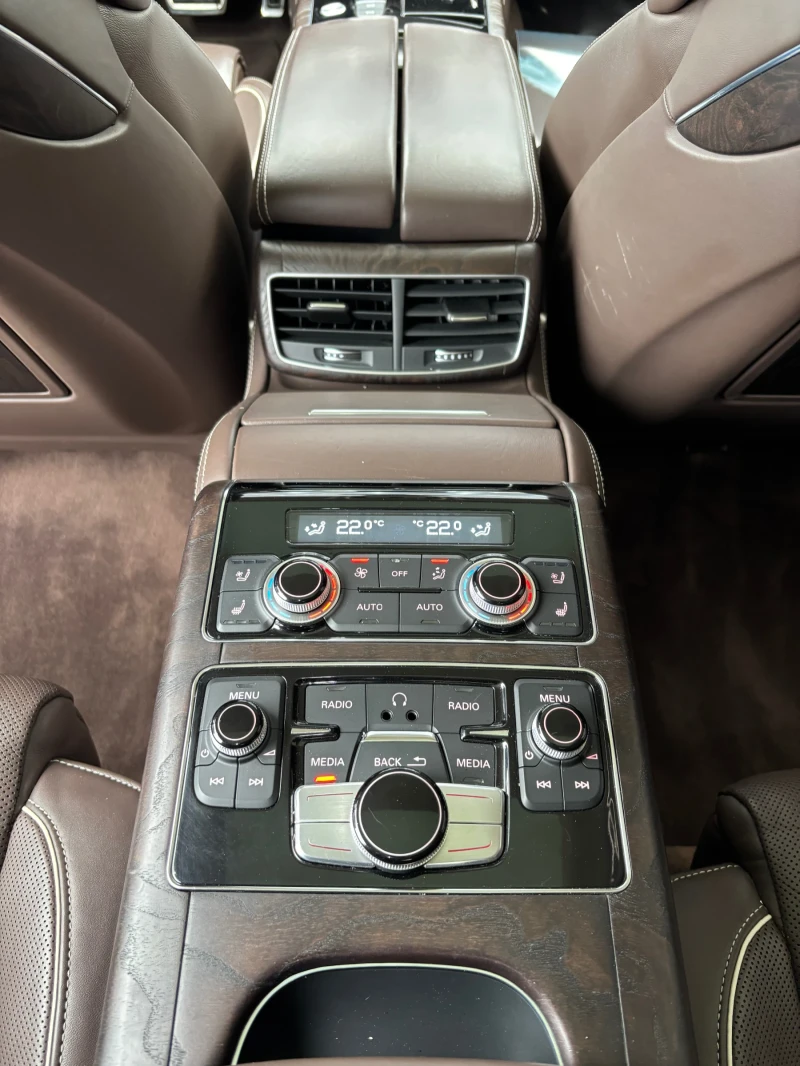 Audi A8 S8 Packet 4.2TDI Matrix Full Full - 54999 лв. - 58644134 | Car24.bg