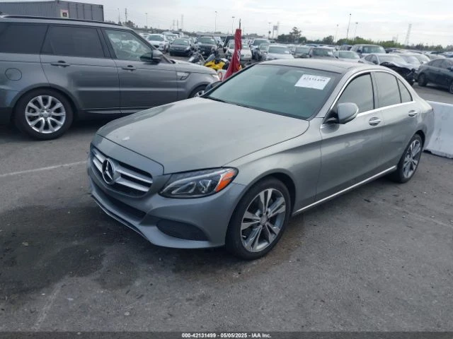 Mercedes-Benz C 300 4MATIC/LUXURY - изображение 2