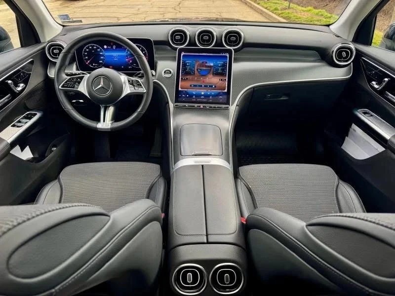 Mercedes-Benz GLC 200, снимка 4 - Автомобили и джипове - 54759227
