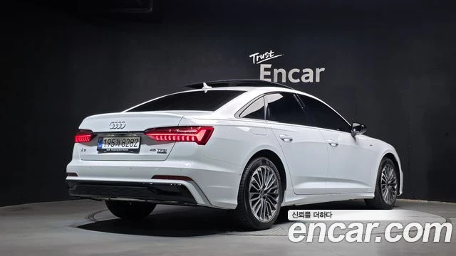 Audi A6, снимка 2 - Автомобили и джипове - 56081132
