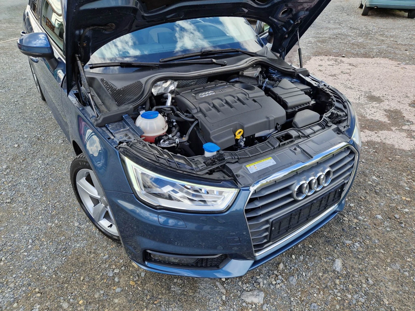 Audi A1 1.6TDI 115кс | Mobile.bg — изображение 15