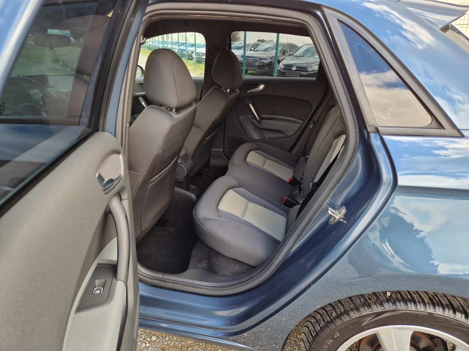 Audi A1 1.6TDI 115кс | Mobile.bg — изображение 12