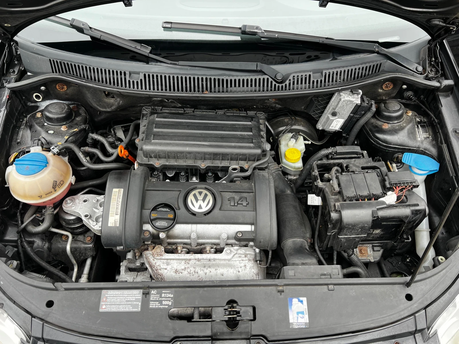 VW Polo 1.4i AUTOMATIC SWISS EDITION | Mobile.bg   15