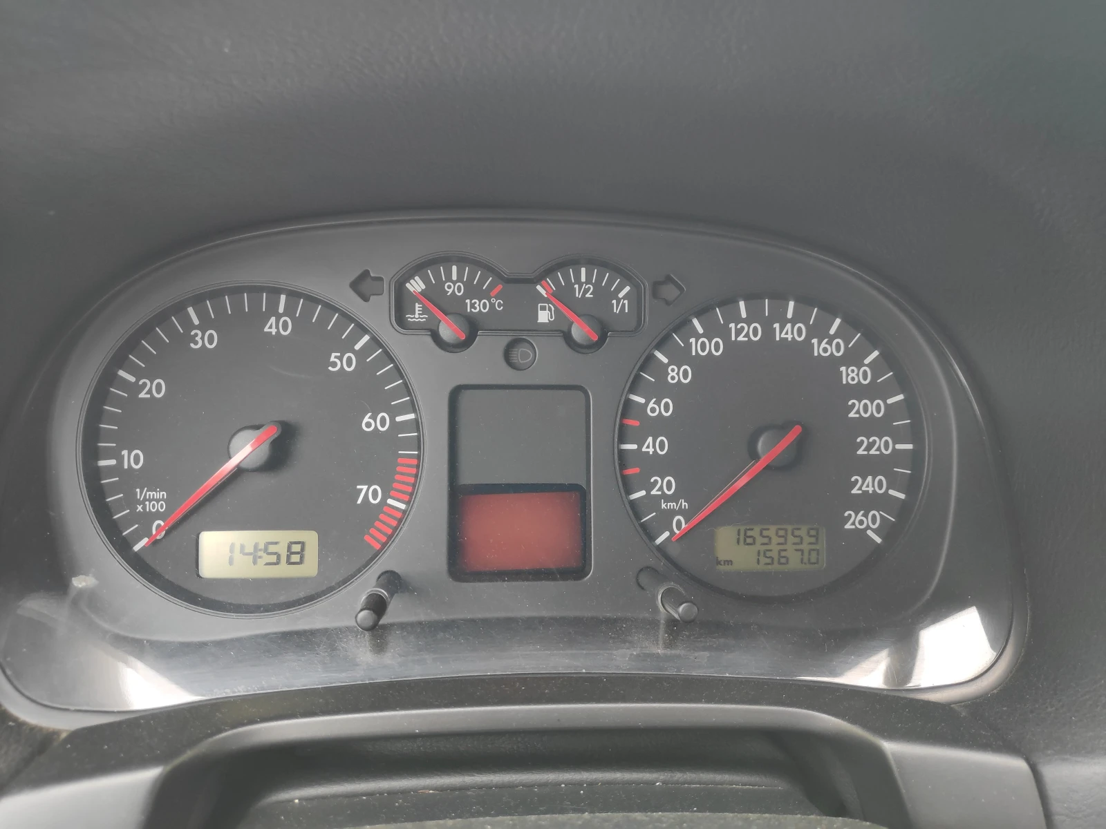 VW Golf 1, 6 101 кс - изображение 10