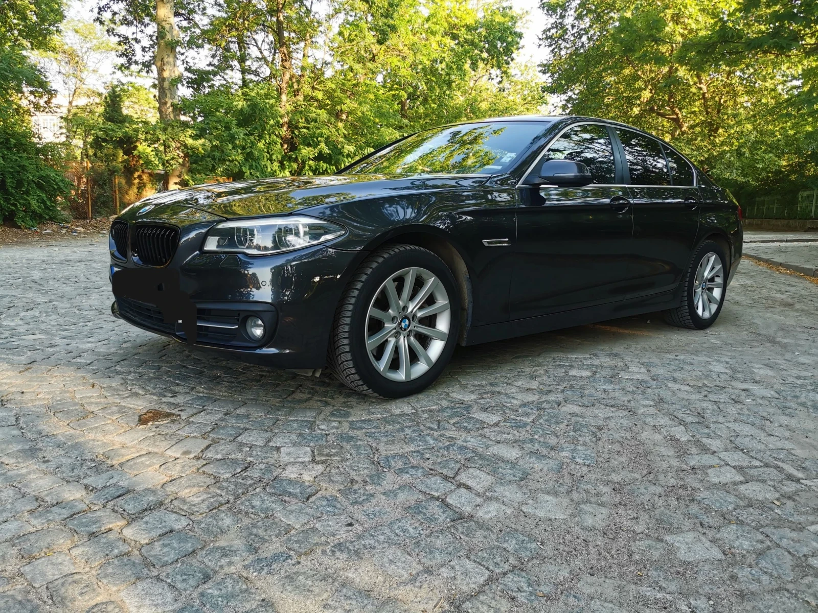 BMW 530 XDrive 318hp Digital  - изображение 4