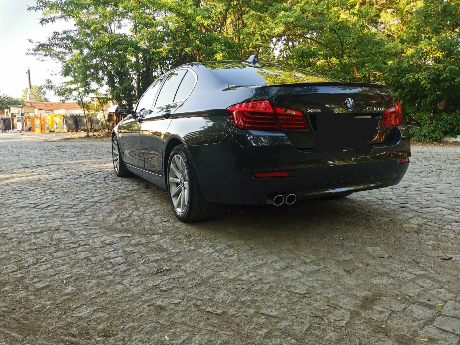 BMW 530 XDrive 318hp Digital  - изображение 6