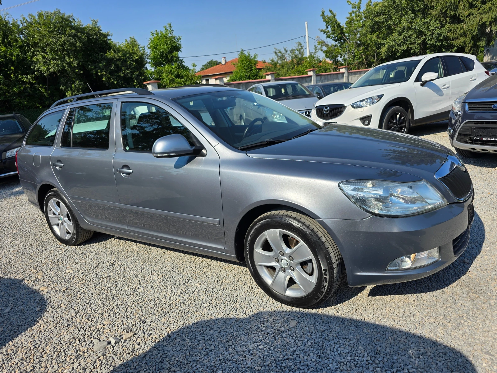 Skoda Octavia 1.6TDI-ЕВРО 5В-НАВИГАЦИЯ-КЛИМАТРОНИК - изображение 6
