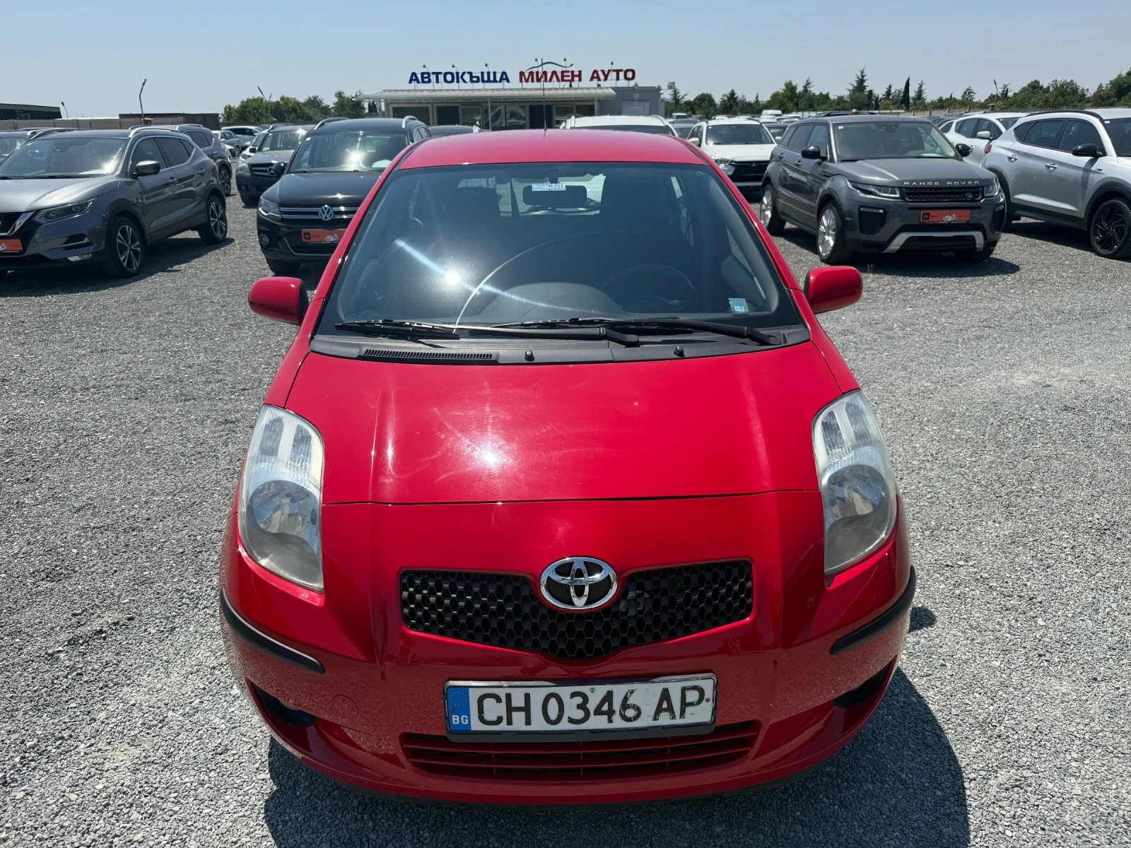 Toyota Yaris (KATO НОВА) - изображение 2