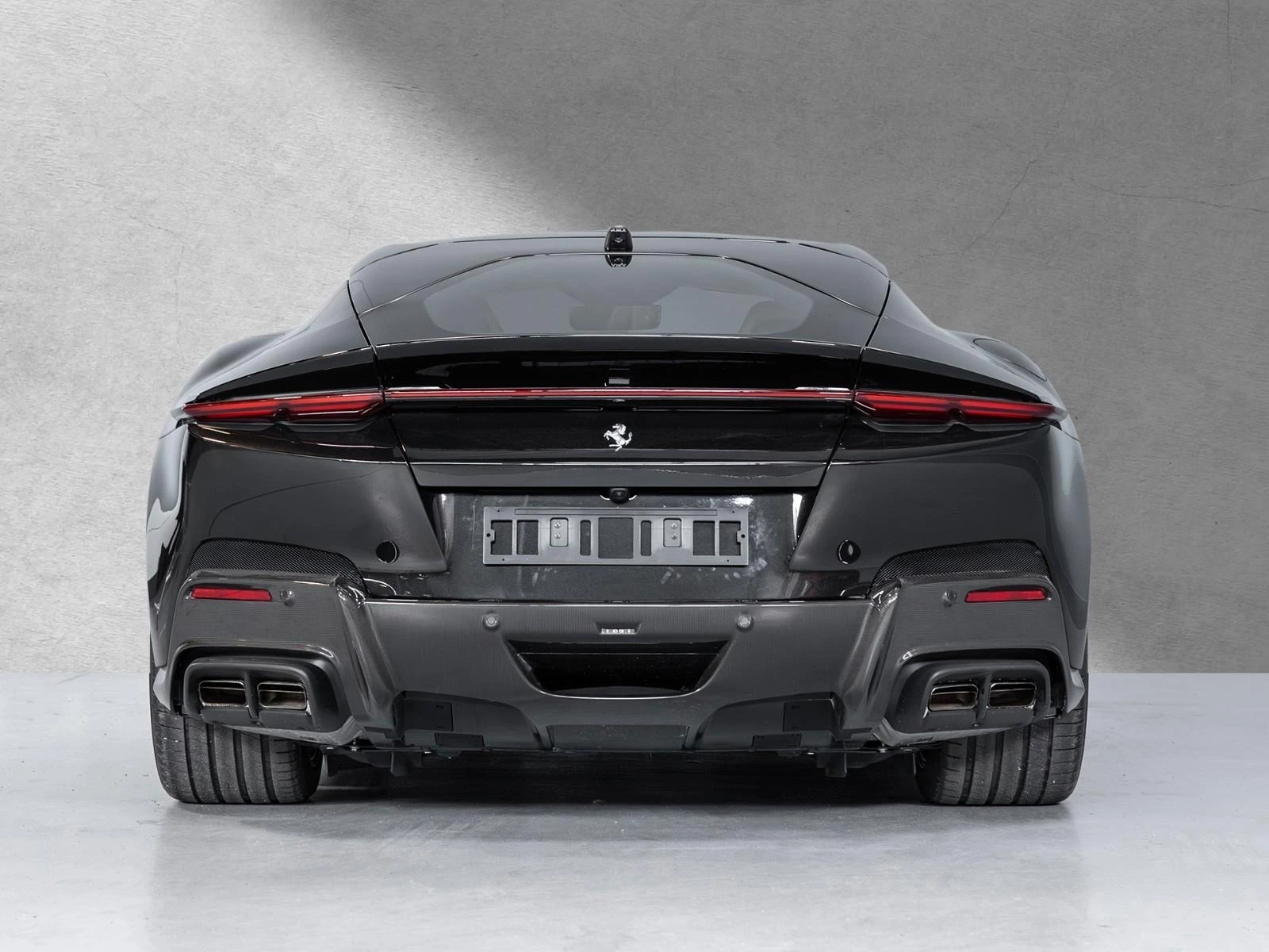 Ferrari FF 12 CILINDRI FULL CARBON - изображение 4