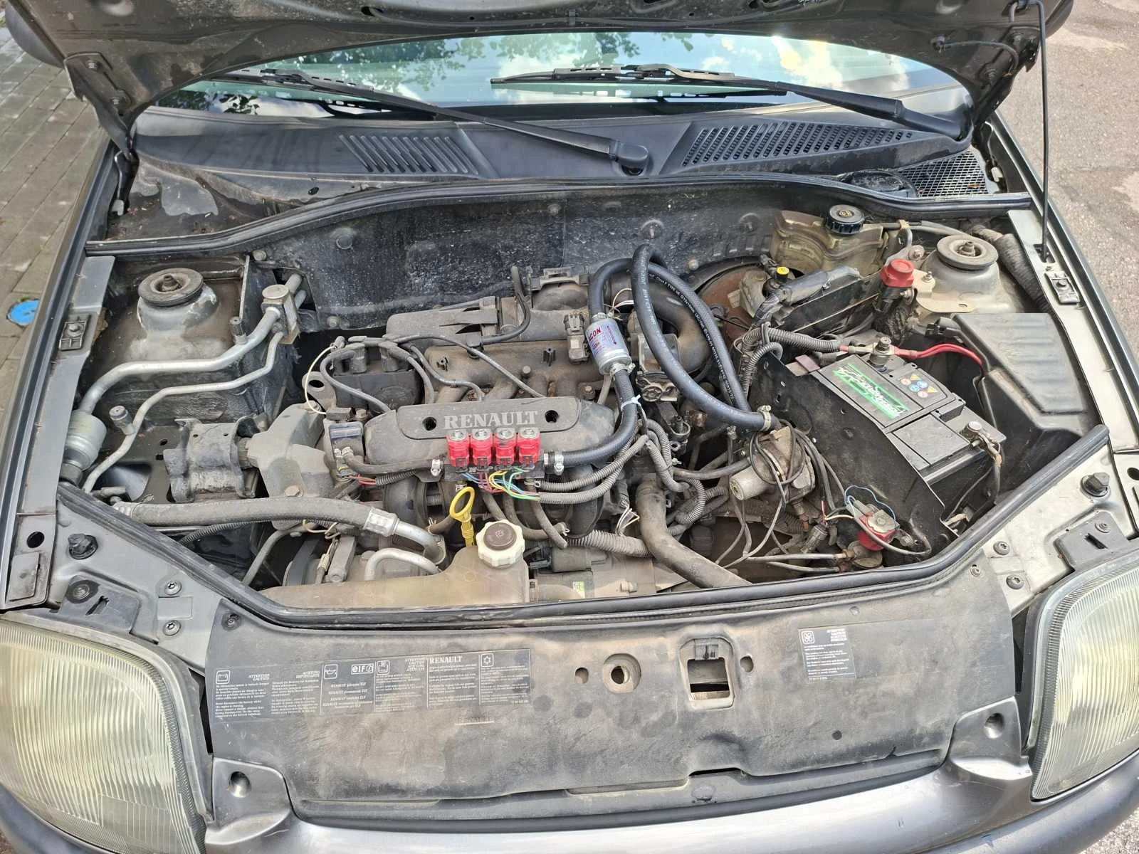 Renault Clio  - изображение 9