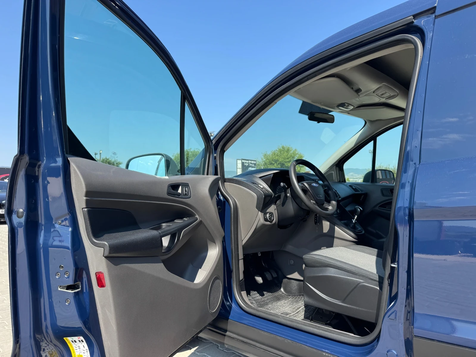 Ford Connect LONG 1.5TDCI  - изображение 9