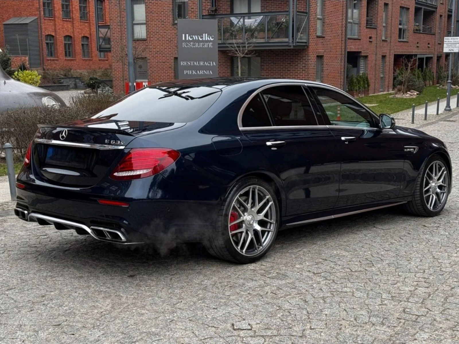 Mercedes-Benz E 63 AMG ОЧАКВАН ВНОС  Mercedes-Benz E63S AMG* CARBON - изображение 3