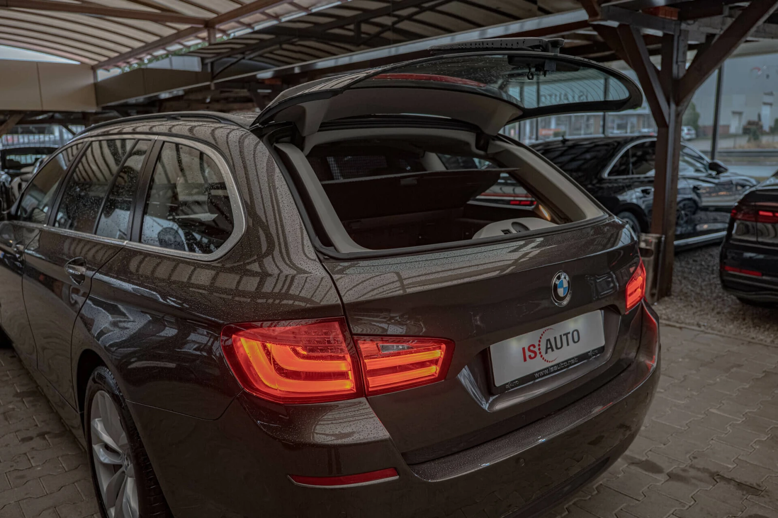 BMW 530 F11/xDrive/Night Vision/Панорама/Dynamic Drive/Под - изображение 7