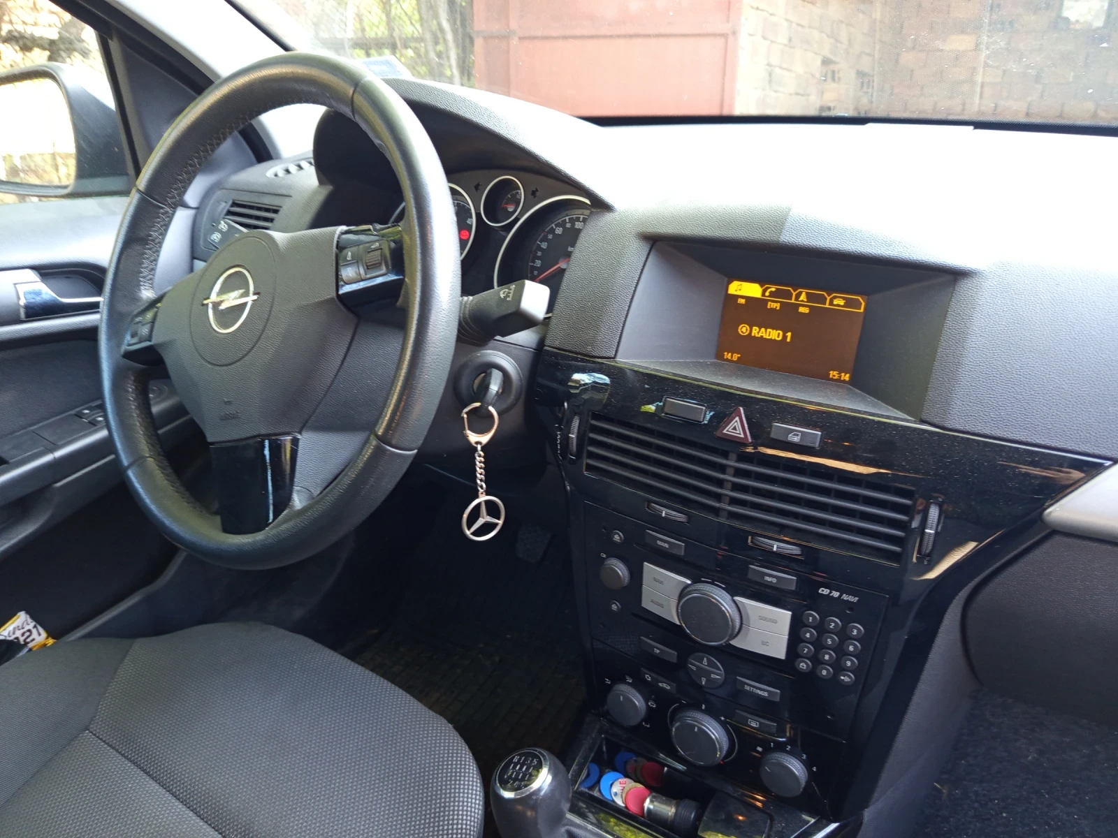 Opel Astra 1.7 ctdi стейшън вагон  - изображение 5