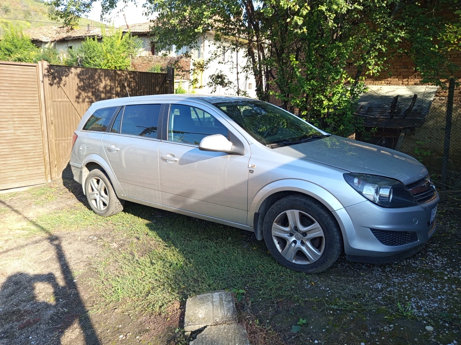 Opel Astra 1.7 ctdi стейшън вагон  - изображение 10