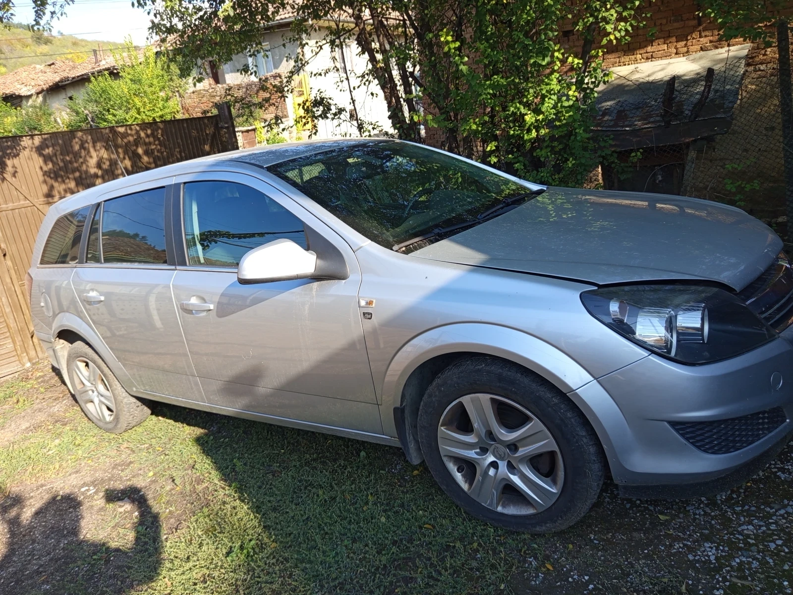 Opel Astra 1.7 ctdi стейшън вагон  - изображение 6