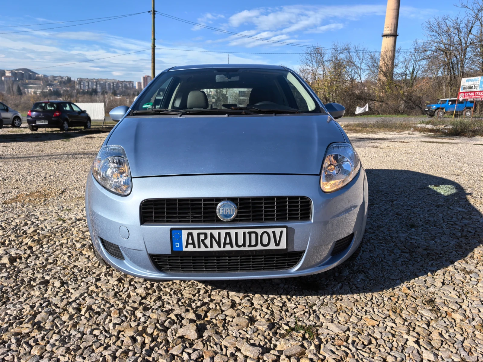 Fiat Punto GRANDE 1.2i - изображение 2