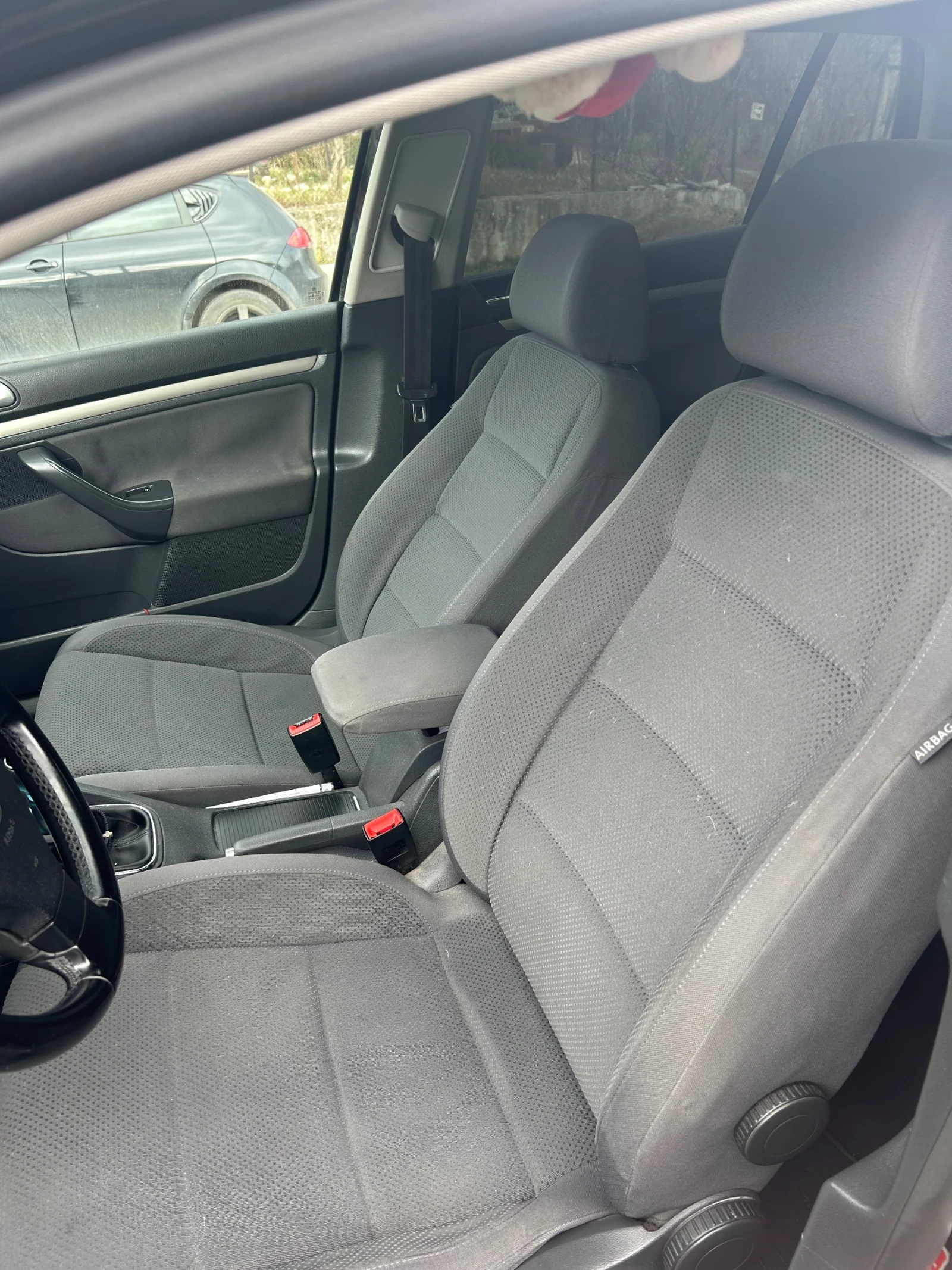 VW Golf  - изображение 8