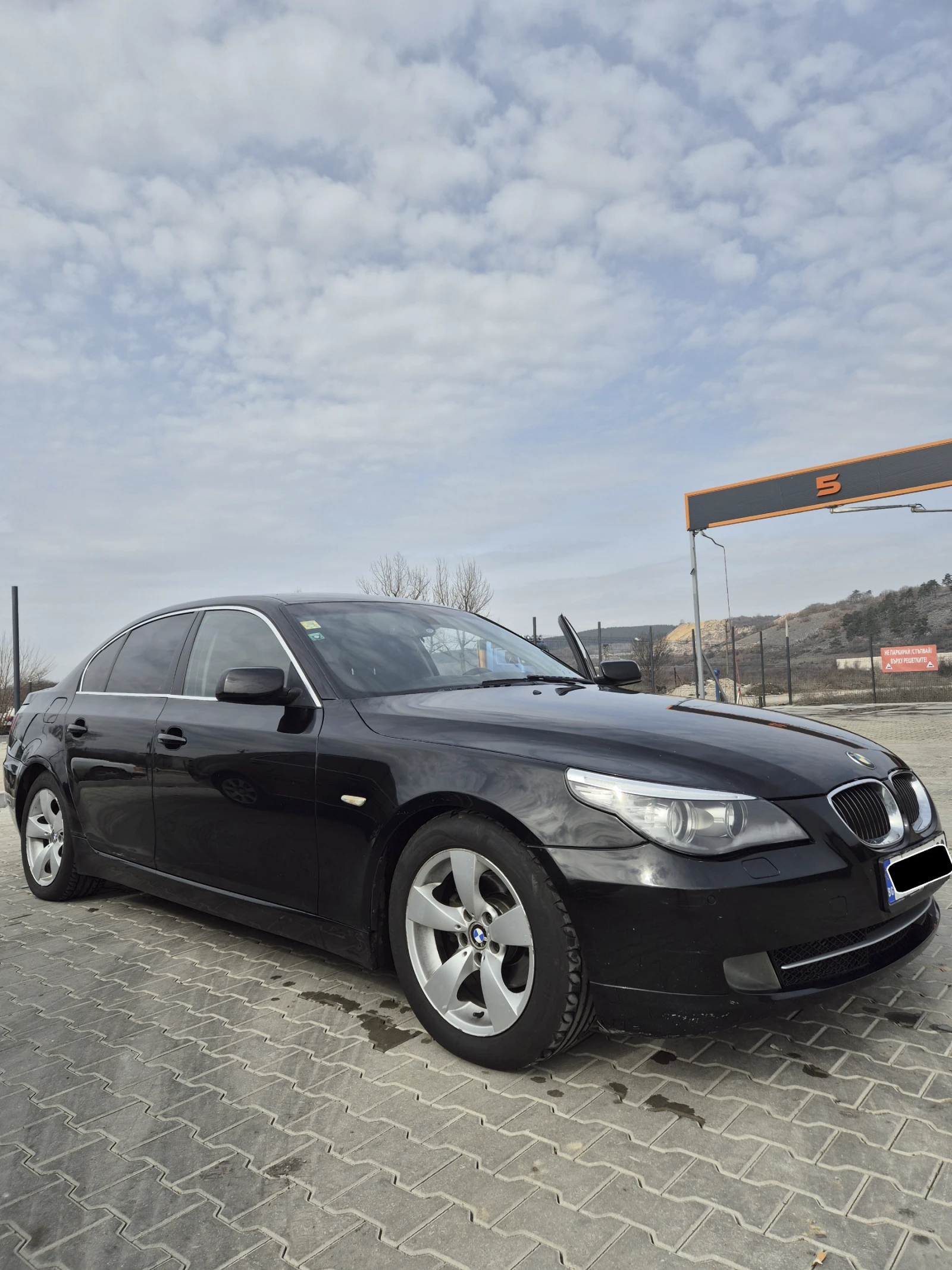 BMW 520 E60 Facelift