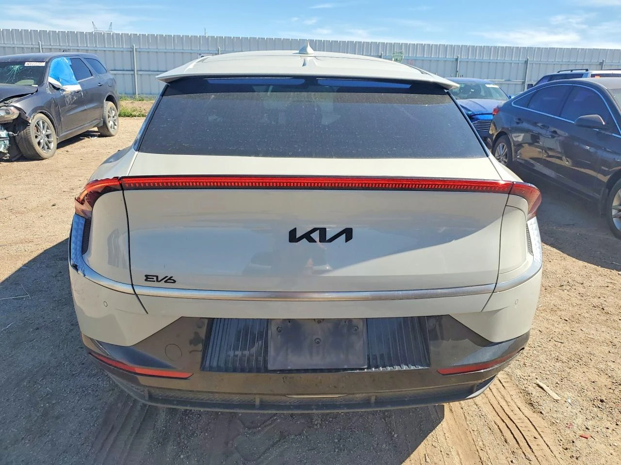 Kia EV6 0.0l Wind, снимка 6 - Автомобили и джипове - 54094711