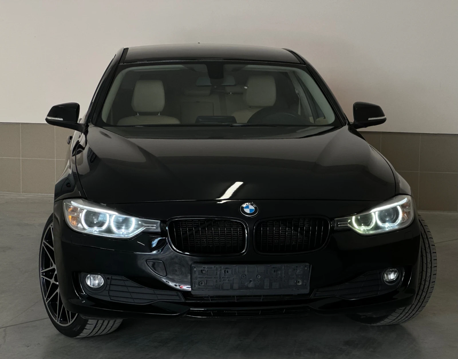 BMW 320 F30/X-Drive/������� �� BMW/CarPlay/19R/Full/LED/// | Mobile.bg � ����������� 3