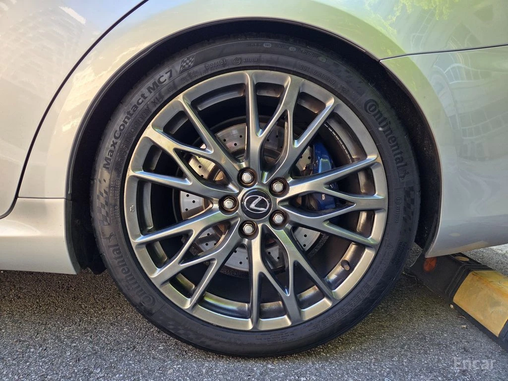 Lexus IS F * 5.0* V8* КОЖА* ПОДГРЕВ* ШИБИДАХ* TOP* , снимка 5 - Автомобили и джипове - 54445858
