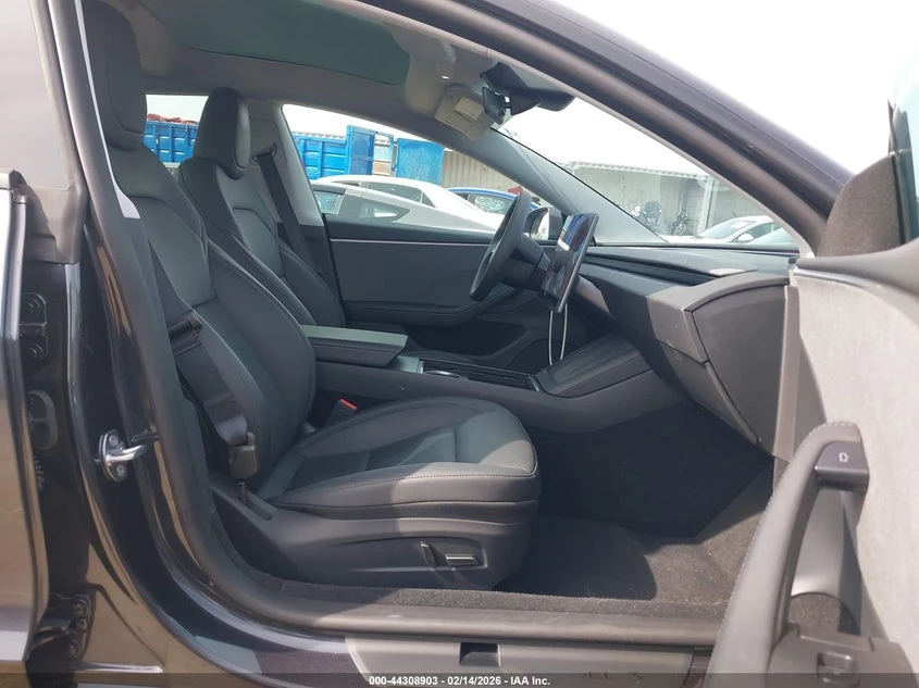 Tesla Model 3 Long Range Rear-Wheel Drive/Standard Rear-Wheel Dr, снимка 5 - Автомобили и джипове - 55287367