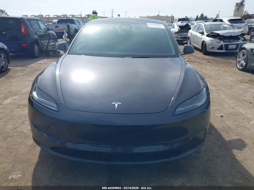 Tesla Model 3 Long Range Rear-Wheel Drive/Standard Rear-Wheel Dr, снимка 12 - Автомобили и джипове - 55287367