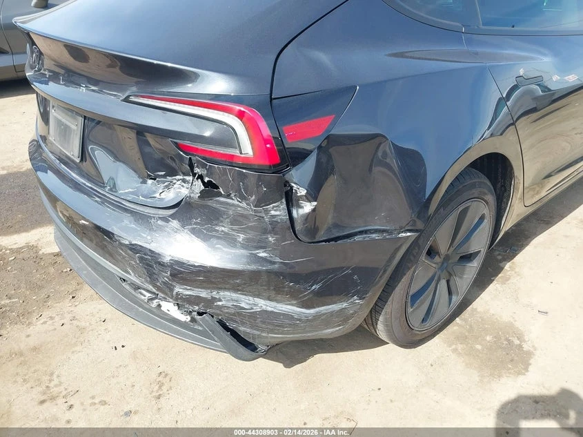 Tesla Model 3 Long Range Rear-Wheel Drive/Standard Rear-Wheel Dr, снимка 6 - Автомобили и джипове - 55287367