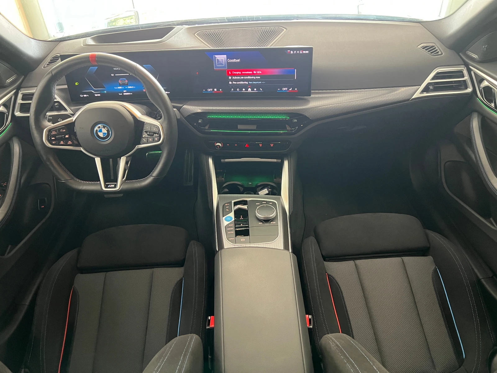 BMW i4 M50 xDrive, снимка 11 - Автомобили и джипове - 55543610