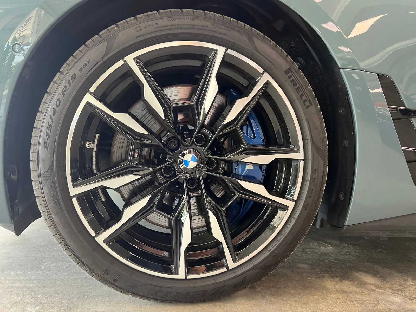 BMW i4 M50 xDrive, снимка 14 - Автомобили и джипове - 55543610
