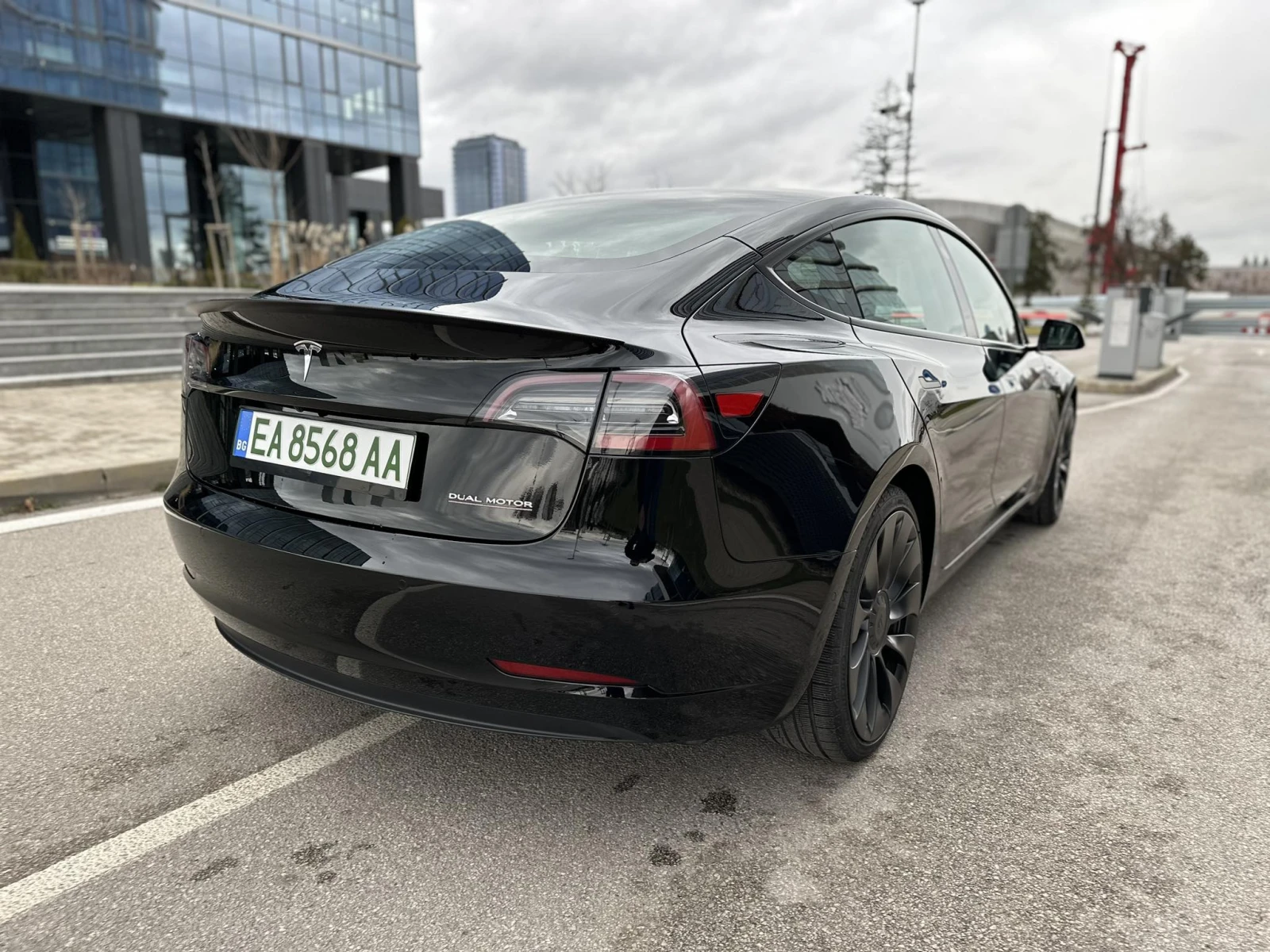 Tesla Model 3 PREFORMANCE, снимка 7 - Автомобили и джипове - 55992490