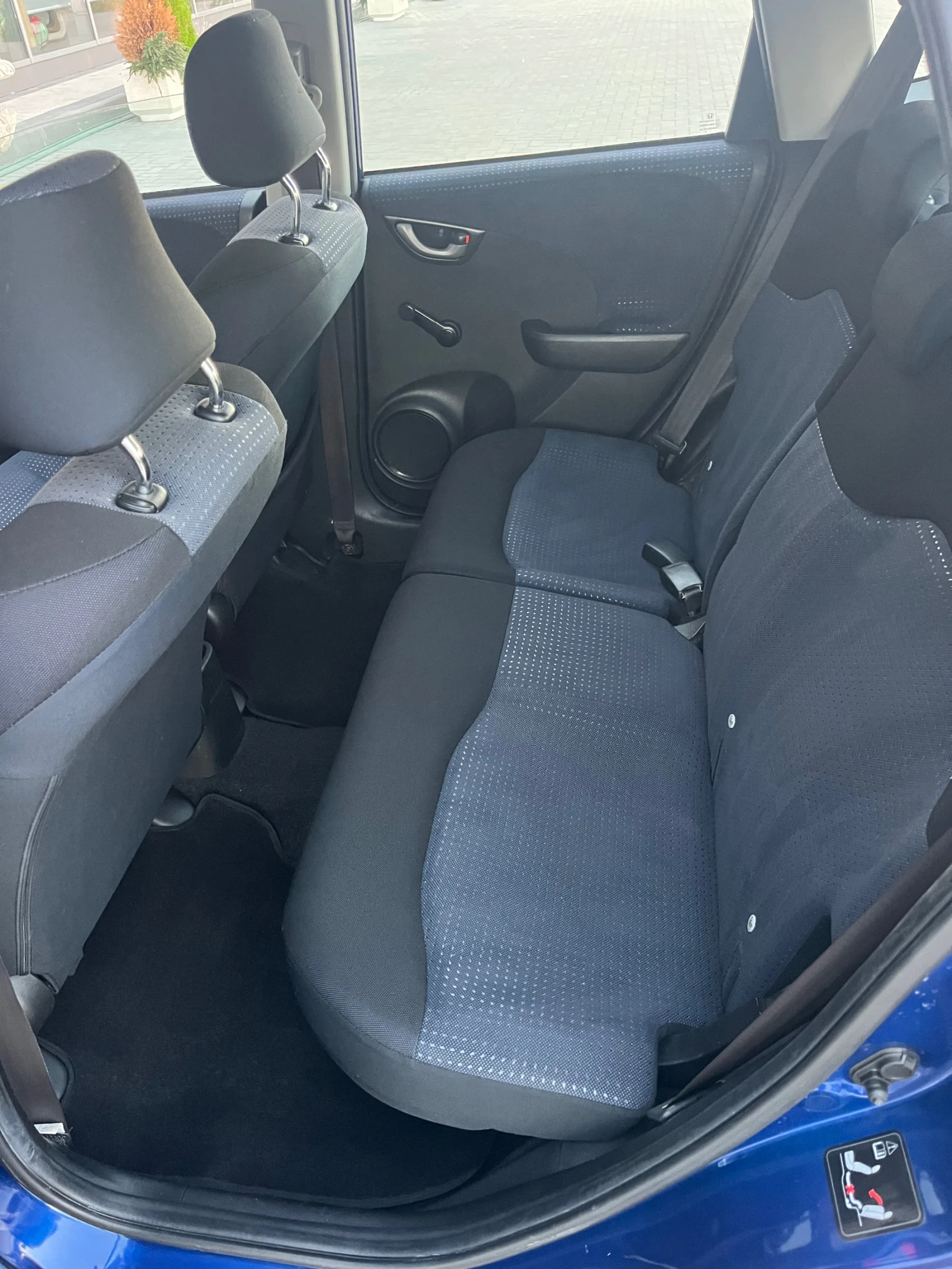 Honda Jazz, снимка 8 - Автомобили и джипове - 55984252