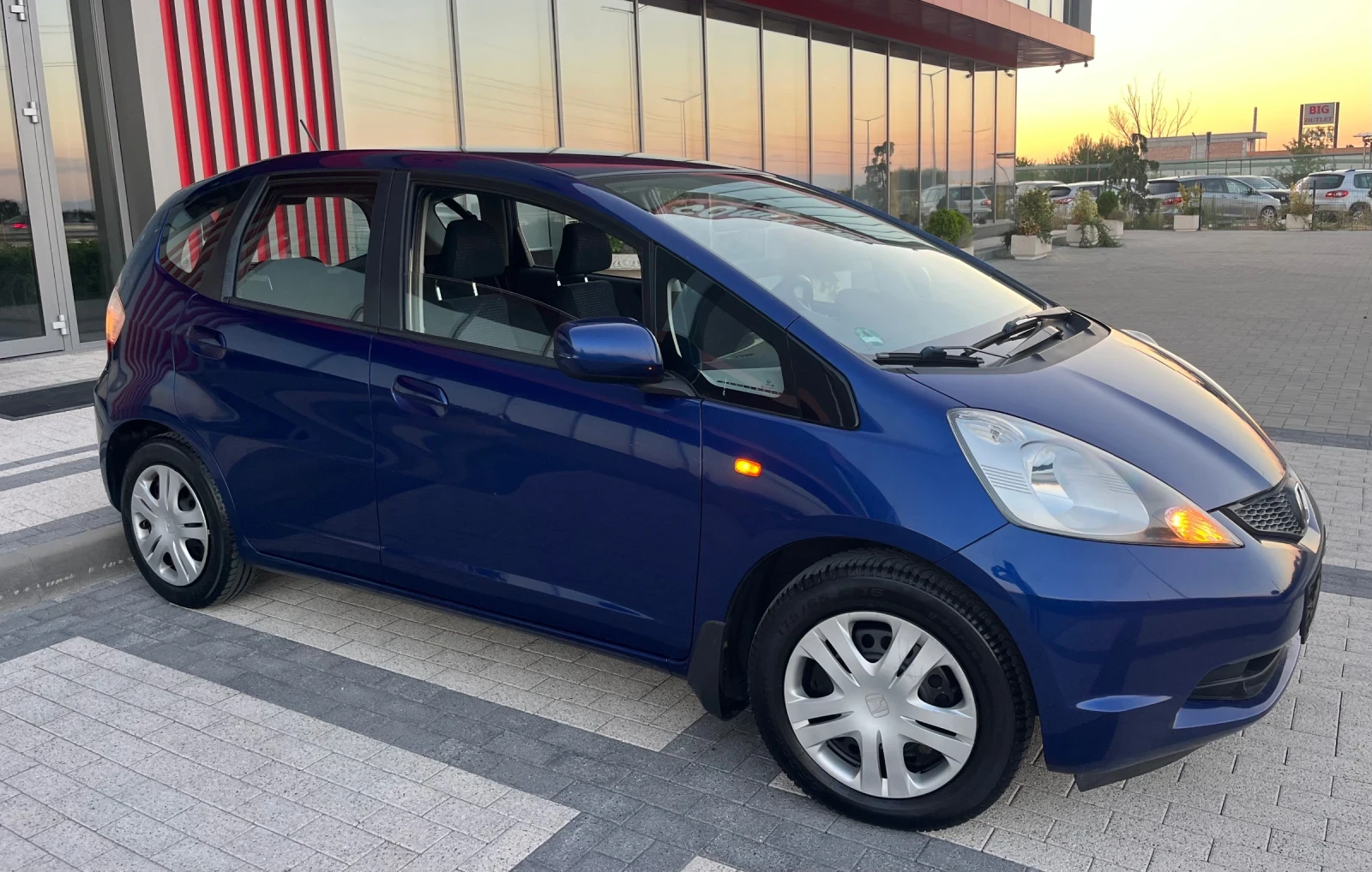 Honda Jazz, снимка 3 - Автомобили и джипове - 55984252