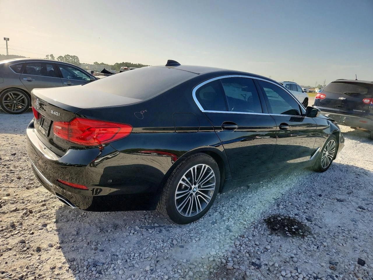 BMW 540 Carfax / Автокредит / От Застраховател, снимка 3 - Автомобили и джипове - 55988857