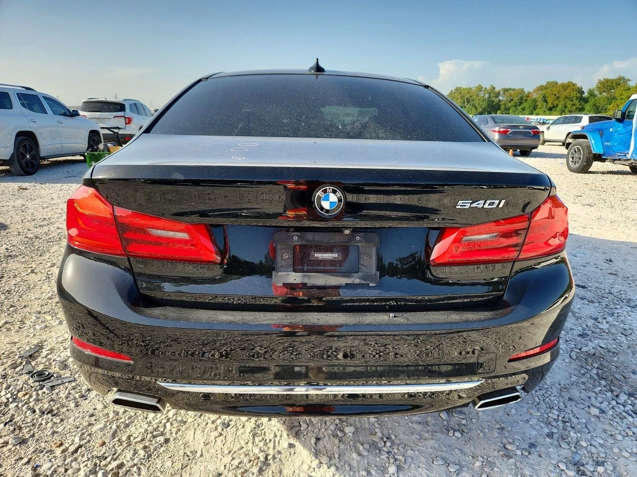 BMW 540 Carfax / Автокредит / От Застраховател, снимка 6 - Автомобили и джипове - 55988857