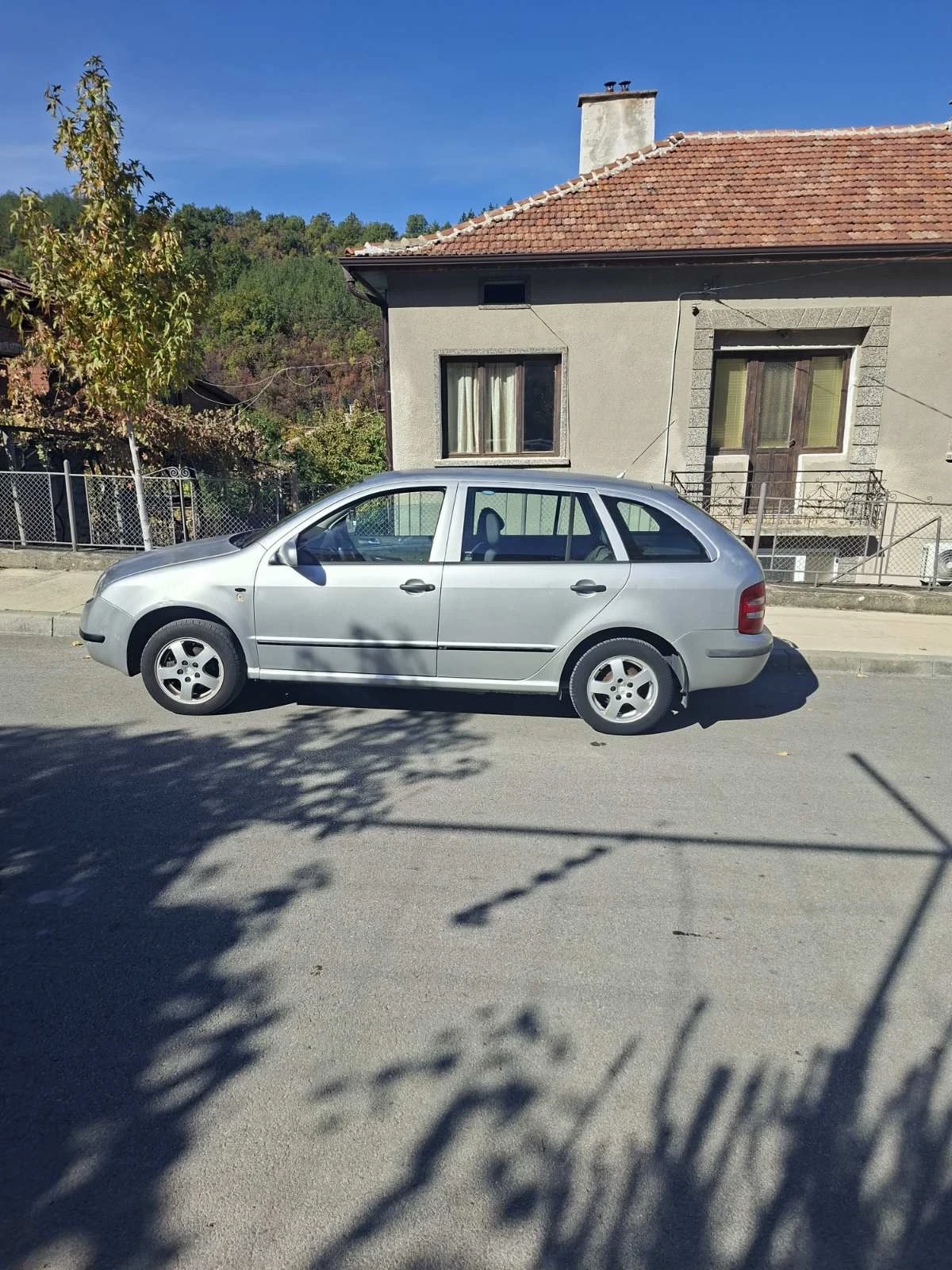 Skoda Fabia TDI, снимка 2 - Автомобили и джипове - 56637204