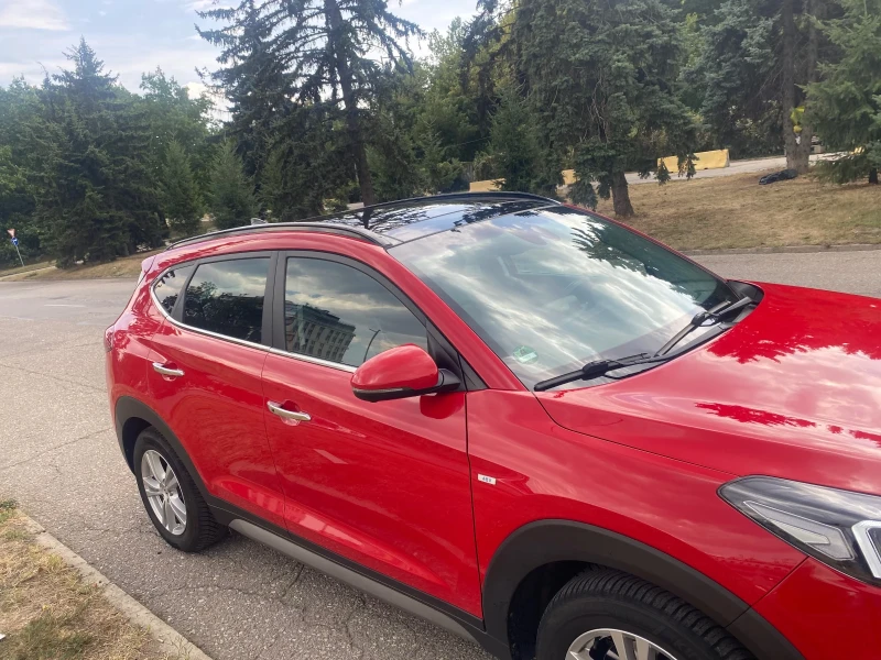 Hyundai Tucson, снимка 6 - Автомобили и джипове - 47261258