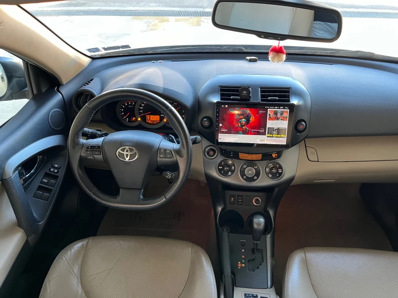 Toyota Rav4, снимка 6 - Автомобили и джипове - 47720831