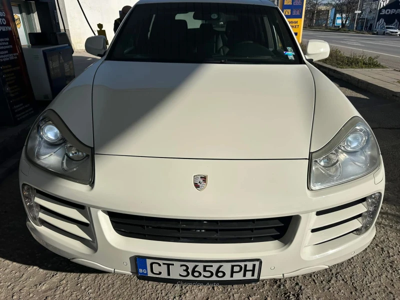 Porsche Cayenne 3.0diesel нов внос сменени вериги бартер, снимка 2 - Автомобили и джипове - 48870617