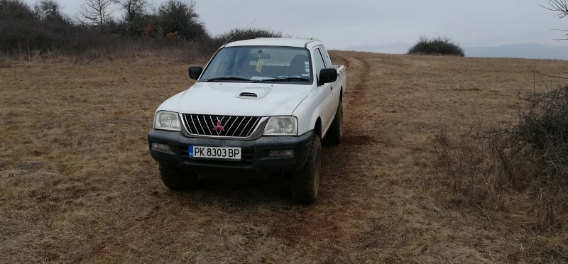 Mitsubishi L200, снимка 2 - Автомобили и джипове - 49278786