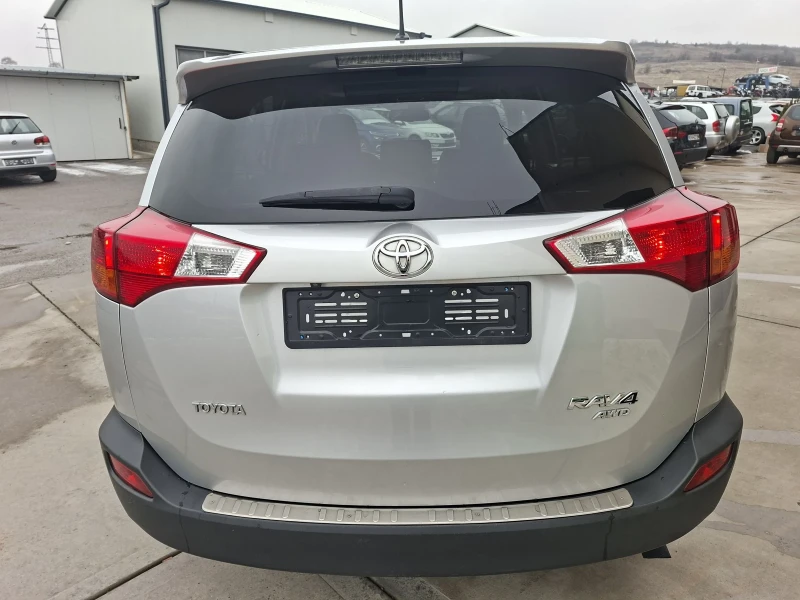 Toyota Rav4 2.0D4D NAVI Реални км.!!!, снимка 5 - Автомобили и джипове - 53222764