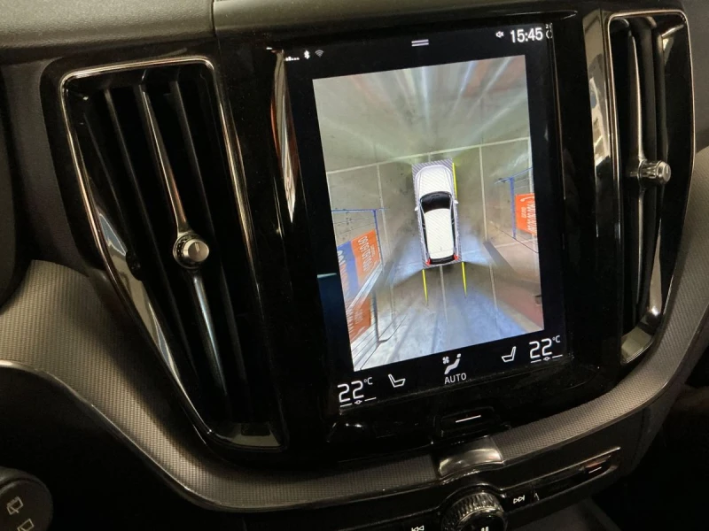 Volvo XC60 D5-Гаранция-R-Design/Pano/360cam/Подгрев/Keyless, снимка 9 - Автомобили и джипове - 53535289