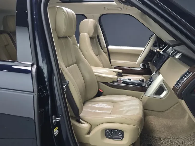 Land Rover Range rover 4.4, снимка 10 - Автомобили и джипове - 54504251