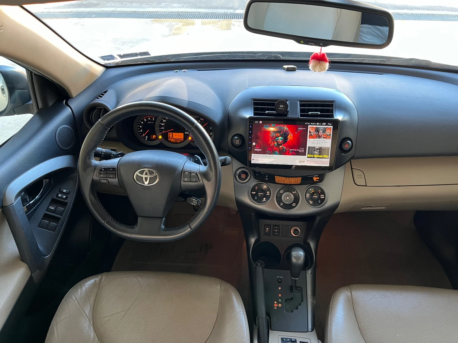 Toyota Rav4  - изображение 6