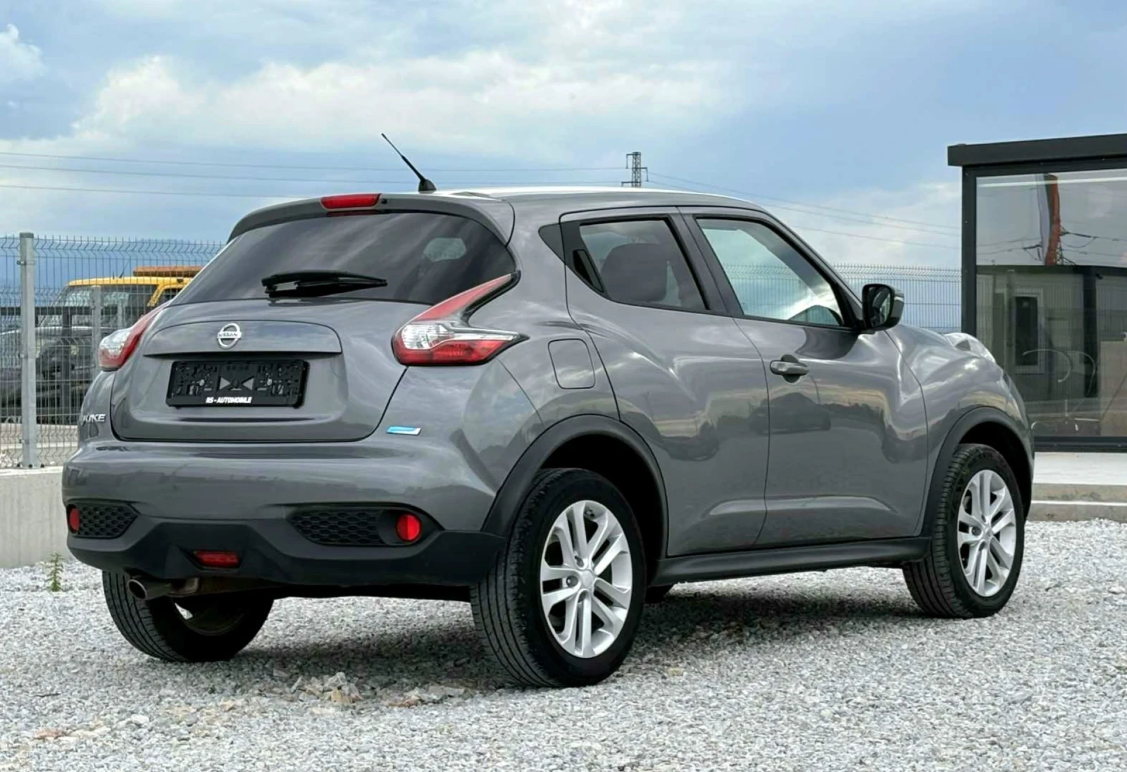 Nissan Juke Капарирана/Продадена  - изображение 5
